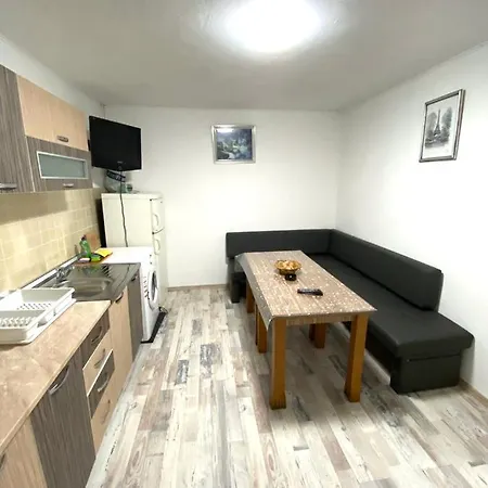Izdavanje Sobe/stana Apartment